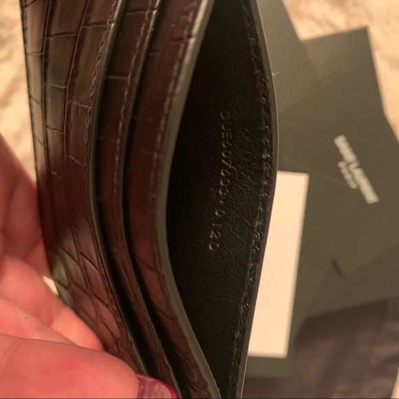 NIB SAINT LAURENT CARD HOLDER CROC EMBOSSED - Picture 4 of 6